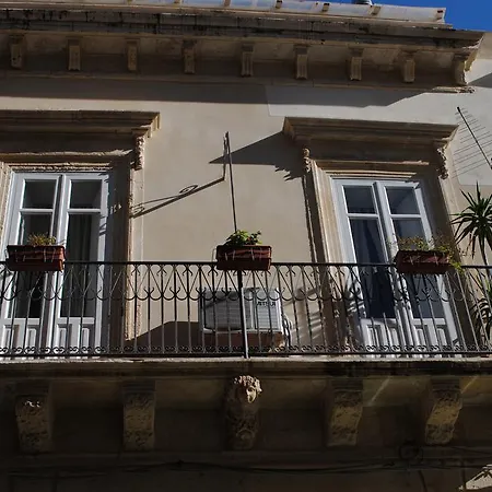 Casa Azzurra * Syrakuzy